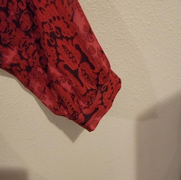 Chicos Size 1 Red Boho Blouse - Picture 3 of 7